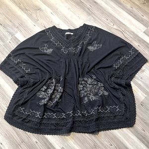 MONORENO Lace Embroidered Gray Poncho Kimono Tunic Boho Western
